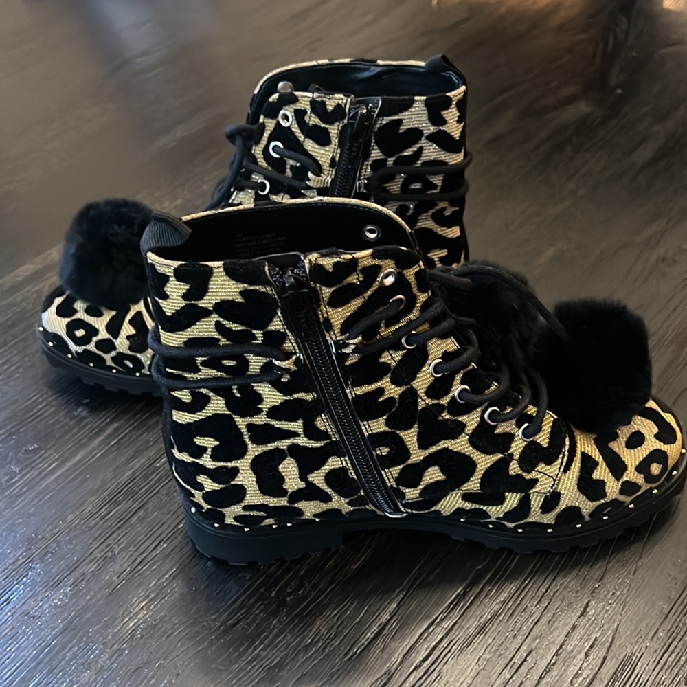 GB Girls Boots - Picture 5 of 7